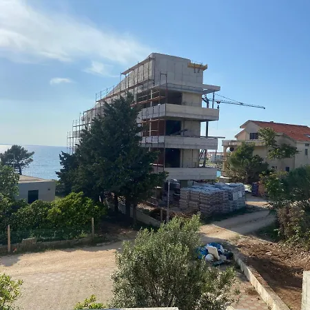 Lägenhet Apartman Lux